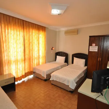 Apartmanhotel Defne & Zevkim 2*