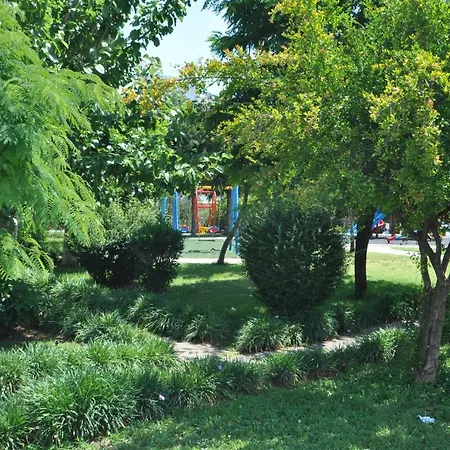 Apartmanhotel Defne & Zevkim 2*