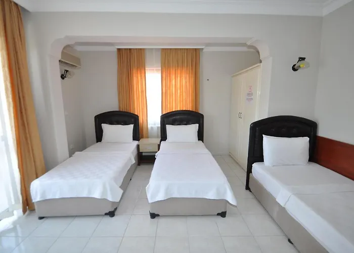 Apart Otel Defne & Zevkim Marmaris