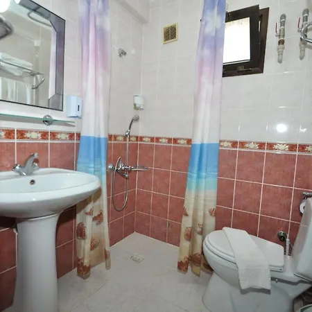 德凡泽威凯幕公寓式酒店 2*