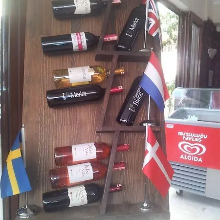 德凡泽威凯幕公寓式酒店