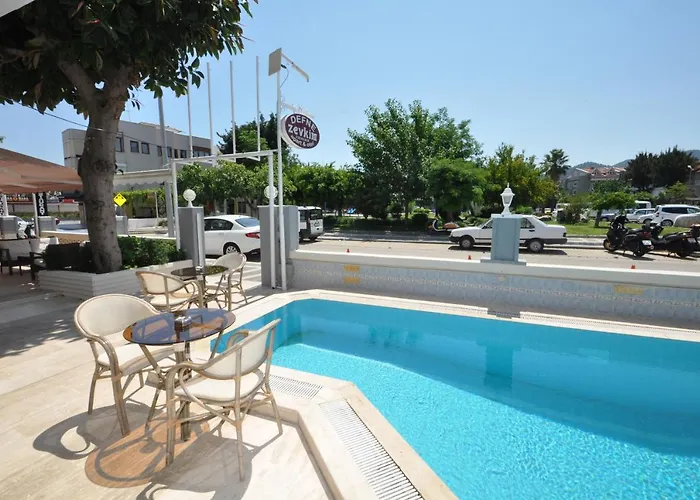 Lejlighedshotel Defne & Zevkim