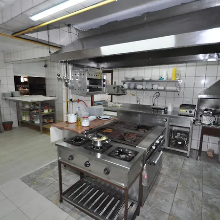 Defne & Zevkim 2* Μαρμαρίς