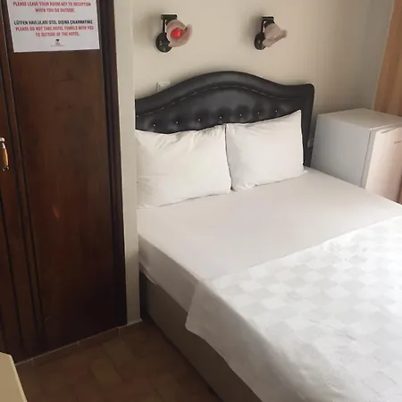 Defne & Zevkim Appart hôtel 2*