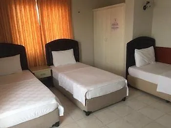 Lejlighedshotel Defne & Zevkim 2*