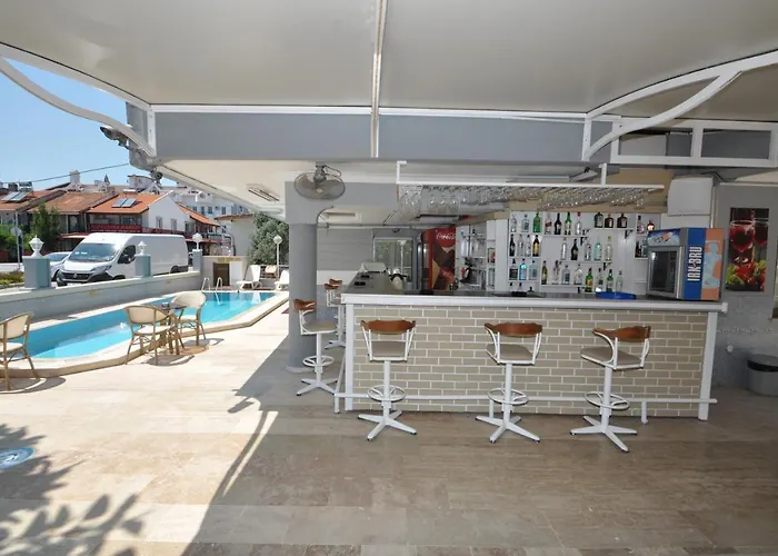 Apart Otel Defne & Zevkim Marmaris